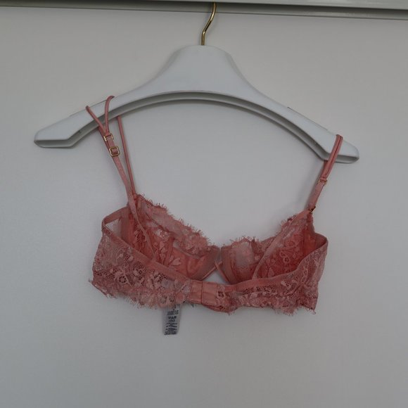 La Perla Blush Lace Balconette Bra (Size 34B) - Picture 4 of 6